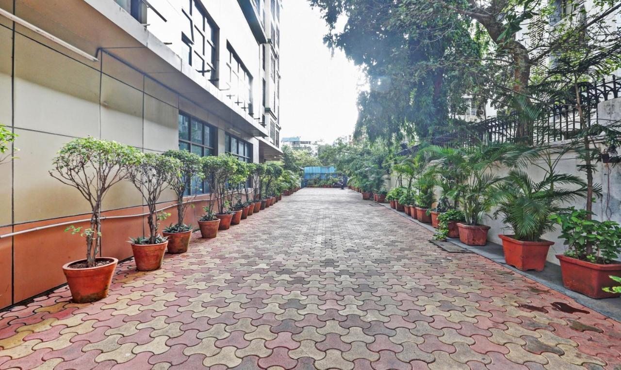 Treebo Welcome Apartments Mumbai Exterior photo